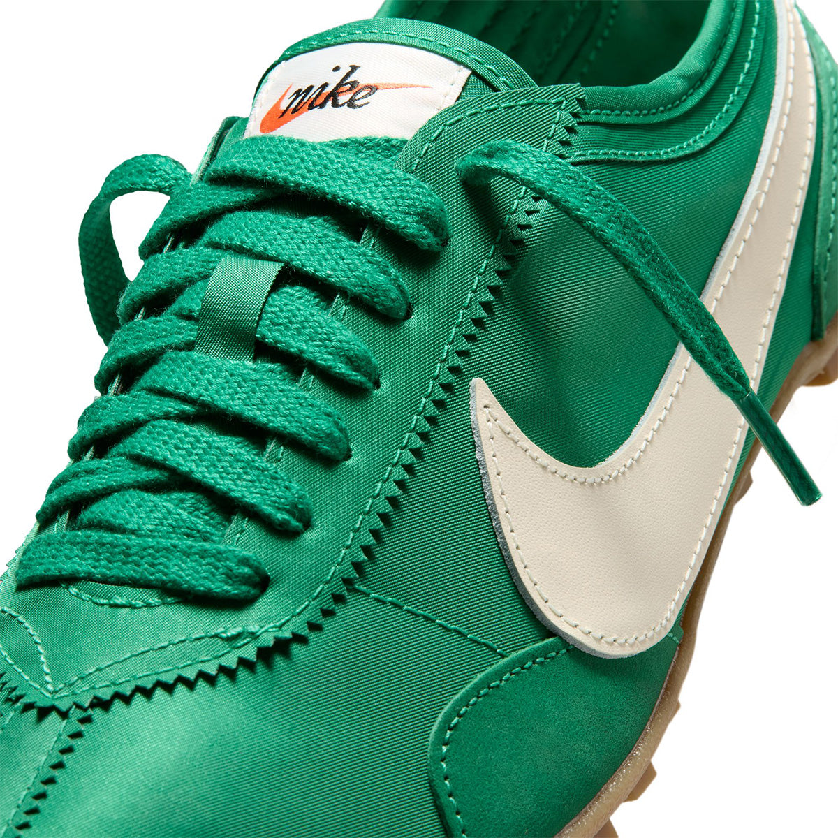 Wmns Moon Shoe OG 'MALACHITE/SOFT PEARL/GUM LIGHT BROWN'