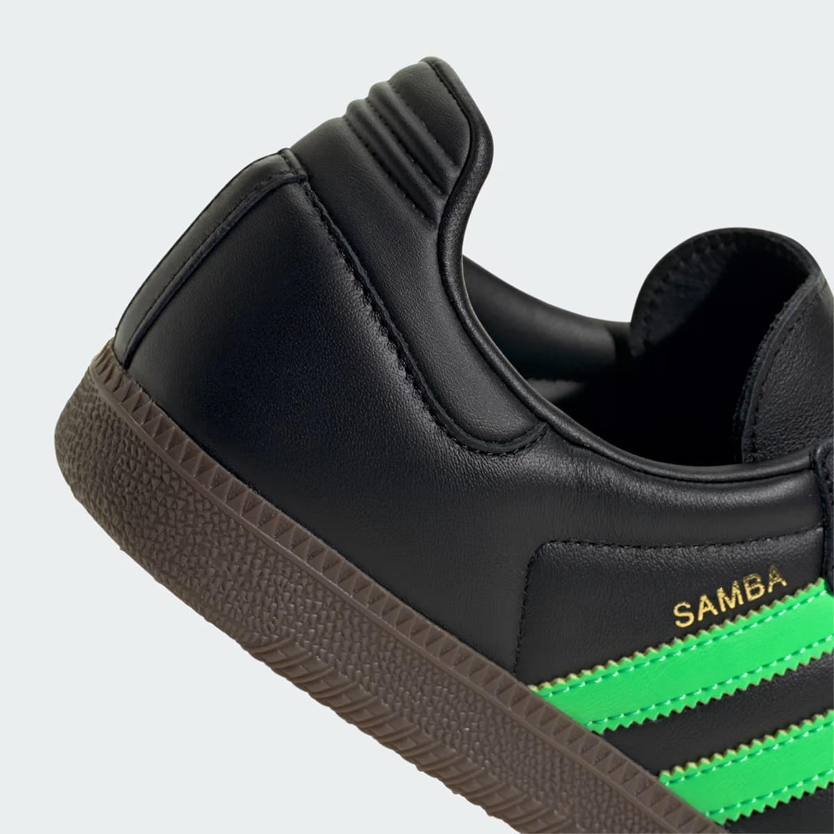 Samba OG 'Core Black / Screaming Green / Gum'