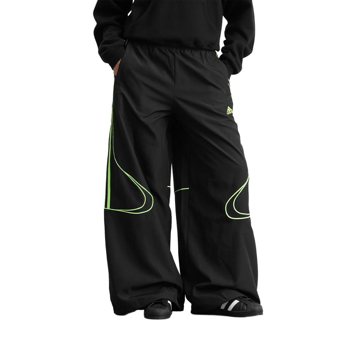 W TEAMGEIST Oversized Track Pants 'Black'