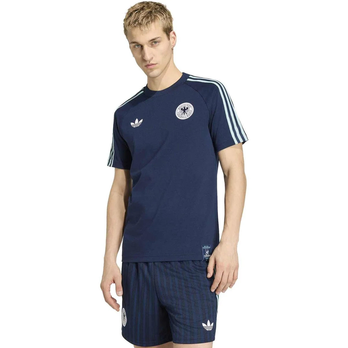 DFB OG TEE 'Collegiate Navy'