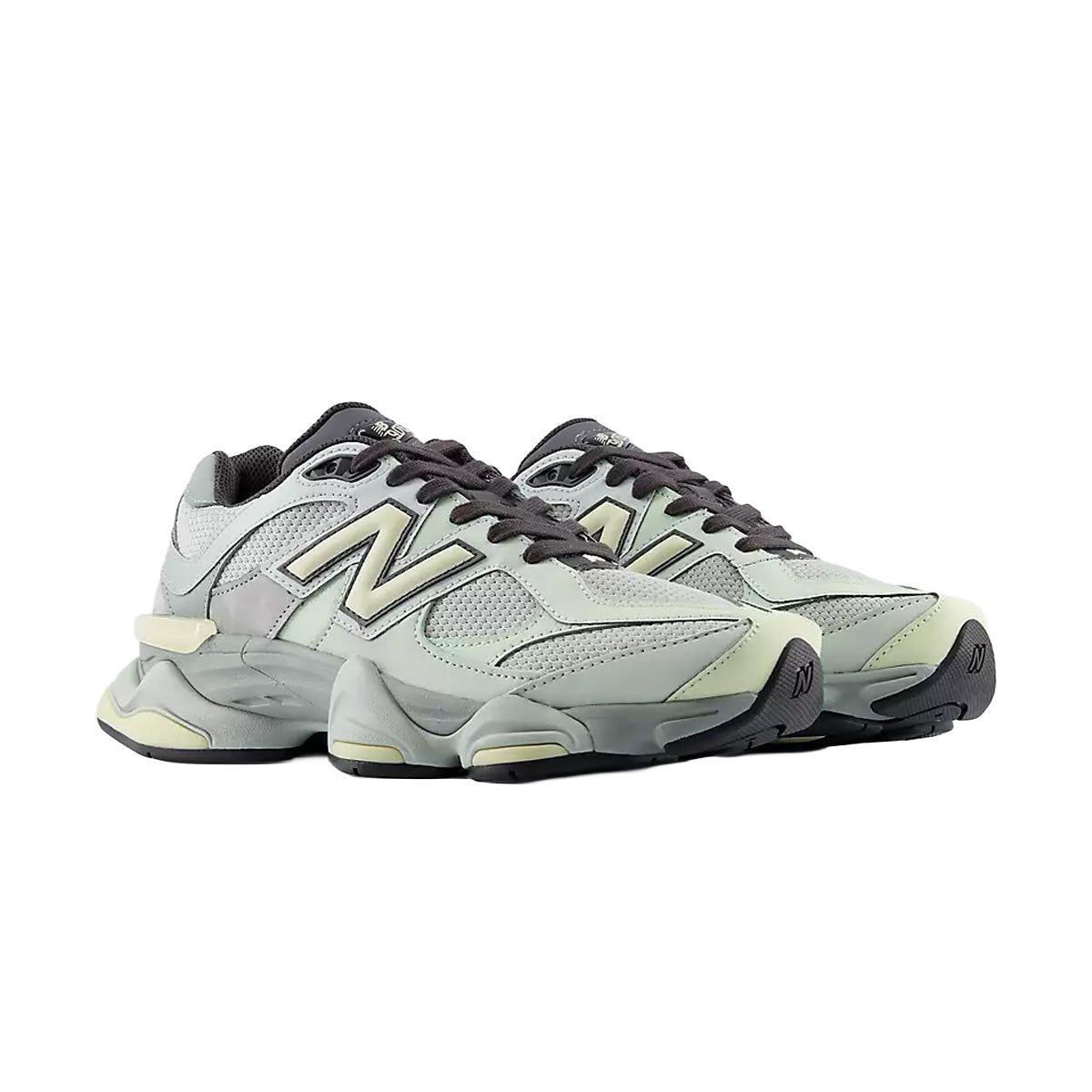 9060 'SILVER MOSS'