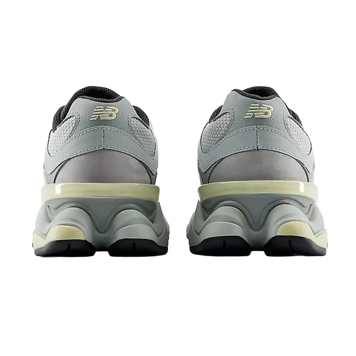 9060 'SILVER MOSS'