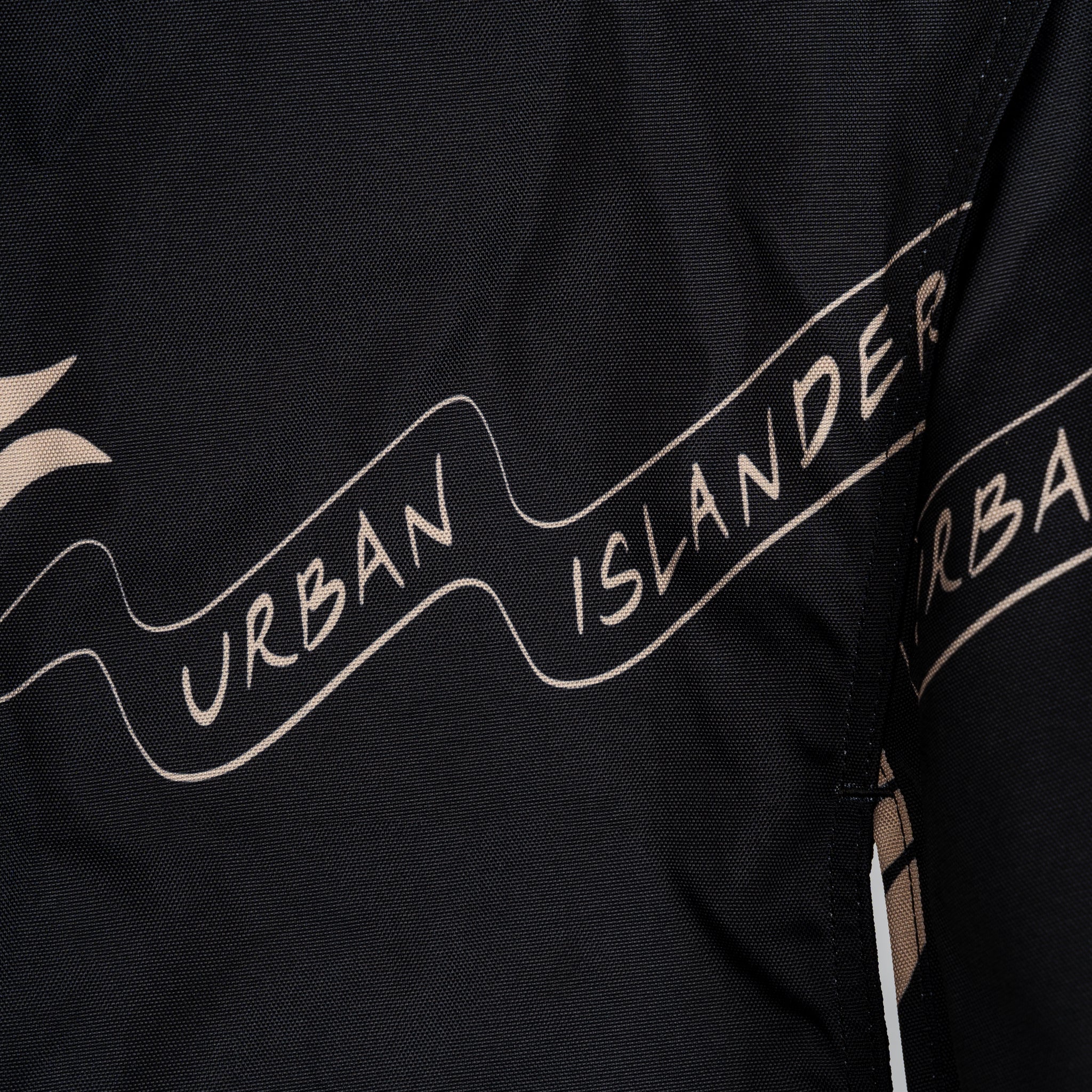 '+ URBAN ISLANDER TACTICAL CHAIR