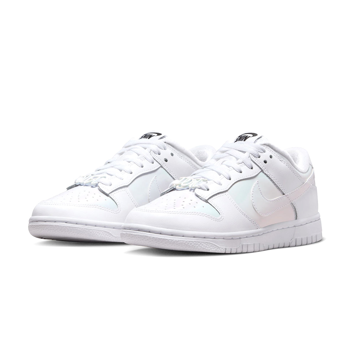 DUNK LOW SE 'WHITE IRIDESCENT'