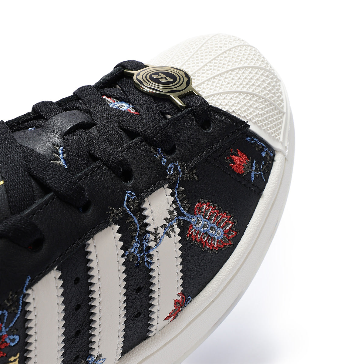 Adidas Originals + Limited Edt Superstar 'Black'